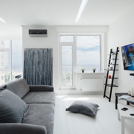 Sea&Sky Arcadia Apartment Odessa Buitenkant foto